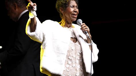 Handwritten wills found in Aretha Franklin home favor her four sons