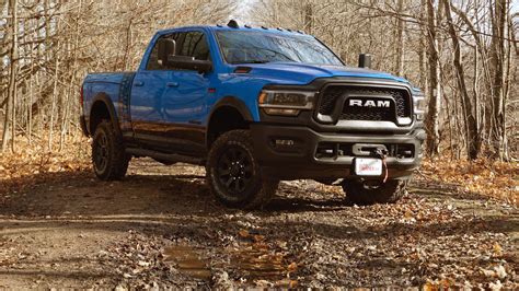 2020 Ram 2500 Power Wagon Review | Expert Reviews | autotrader.ca