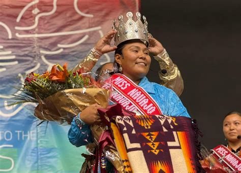 Valentina Clitso crowned Miss Navajo Nation | Navajo-Hopi Observer ...