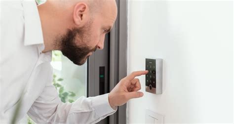 What factors should you consider while selecting a security alarm for ...