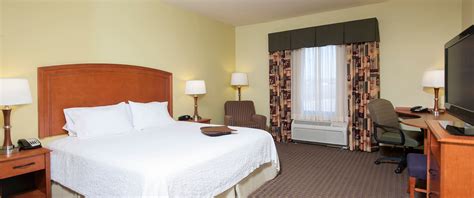 Hampton Inn Macomb, IL Hotel near Western Illinois