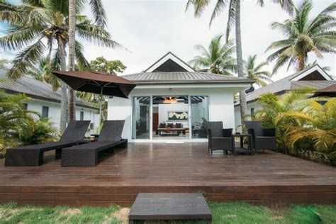 Lomani Island Resort - Fiji Vacations