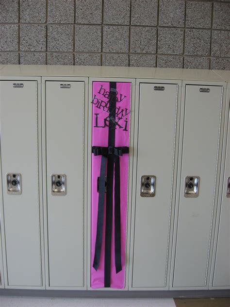 16+ Amazing! Birthday Decorating Locker Ideas