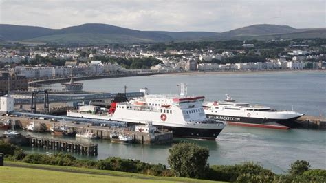 Isle of Man ferry disruption due to Ben-my-Chree repairs - BBC News