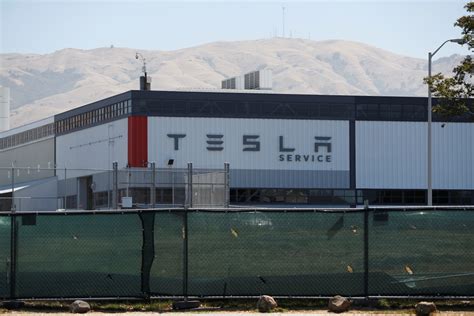 Fire breaks out near Tesla factory in California; CEO Elon Musk ...