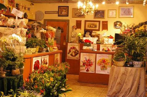 Cave Creek Florist. Cave Creek AZ Flower Delivery. Avas Flowers Shop