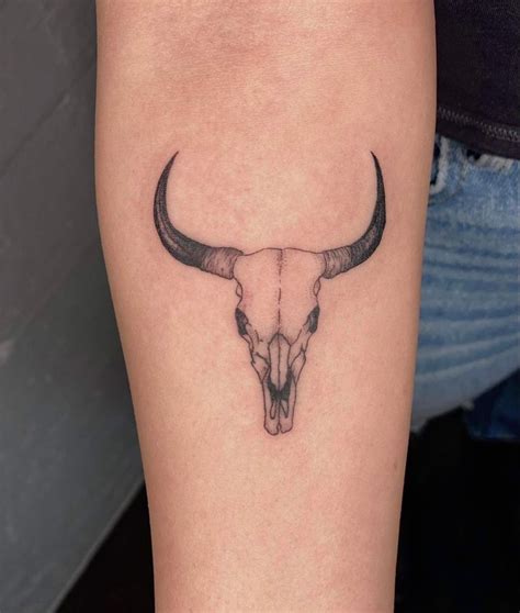 Bull skull | Bull skull tattoos, Cow skull tattoos, Spine tattoos for women