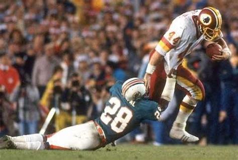 Super Bowl XVII: Washington 27 Dolphins 17 - MVP Redskins RB John Riggins