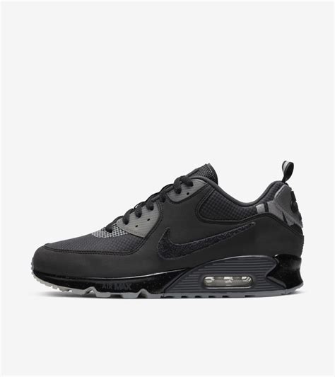 Air Max 90 x Undefeated 'Black' Release Date. Nike SNKRS