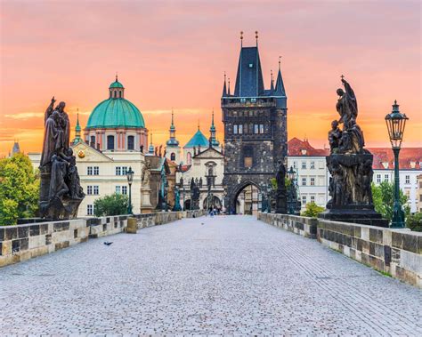 The Top 5 Sites You Need to See in Prague | Go Live It Blog