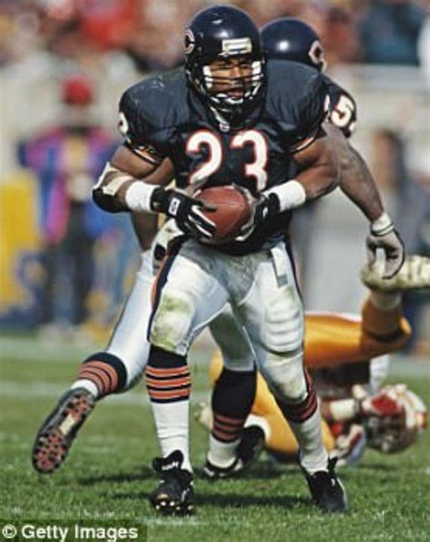 HIT KING: SHAUN GAYLE | Nfl players, Bears football, Nfl football