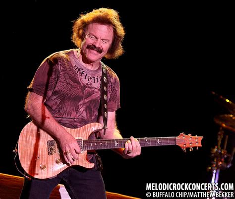 Tom Johnston live with the Doobie Brothers on August 14, 2… | Flickr