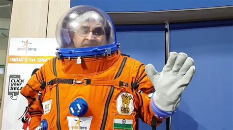 Ever Wonder Why ISRO Spacesuits Are Orange? Here Is The Answer ...