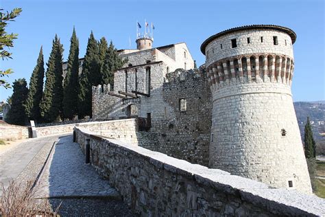 Brescia Castle - Nomads Travel Guide