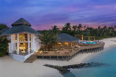 Unwind & Dine in Shaviyani Atoll, Maldives | JW Marriott