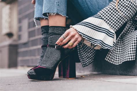 Socks with Heels Trend: Do's & Don'ts! | CelebrityStyleGuide