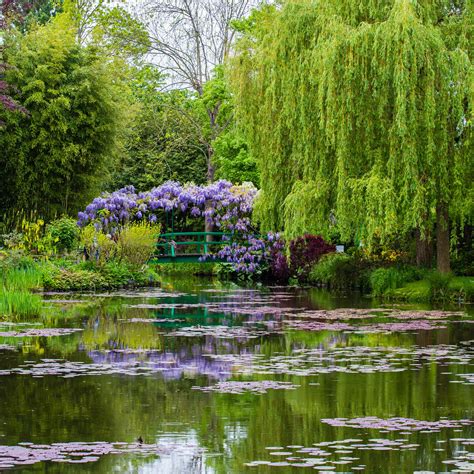 How To Visit Monet’s Gardens In Giverny | Monet garden giverny, Water ...