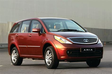 Tata Aria, Pesaing Toyota Innova dari India | raju febrian's weblog