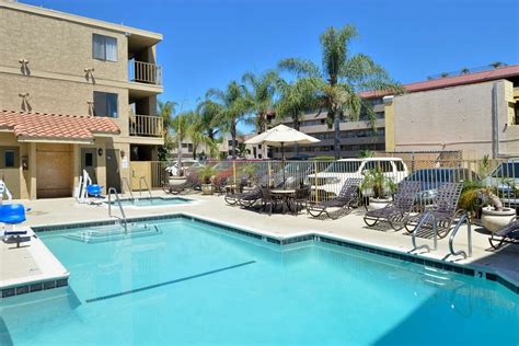 Anaheim Hotel Near Disneyland - BEST WESTERN PLUS Anaheim Inn