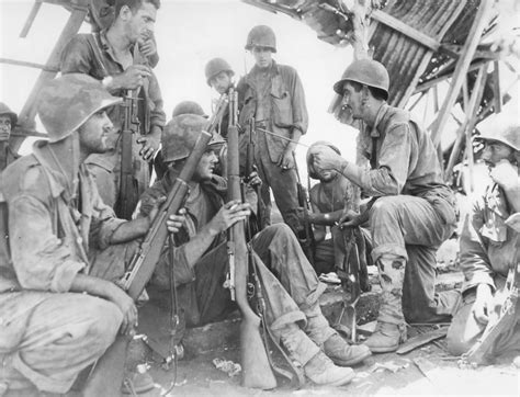 US Troops Discuss Battle Strategy Saipan Nafutan | World War Photos