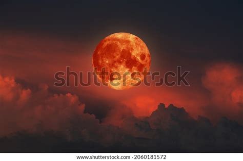 Blood Moon Red Moon Real Full Stock Photo 2060181572 | Shutterstock