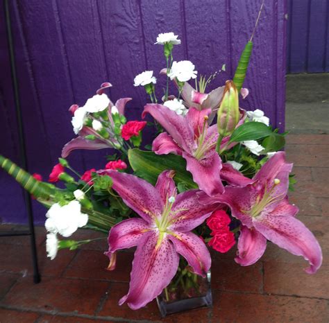 Lily Flowers Arrangements