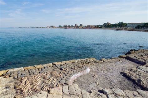 Sea of TARQUINIA historic beach Porto Clementino - Camere Del Re Hotel ...