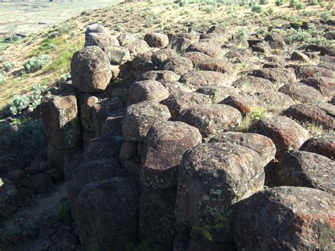 Reading the Washington Landscape: Spectacular Spheroidal Weathering ...