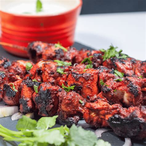 Aromatic Tandoori Chicken Tikka Style - TheYumYumClub