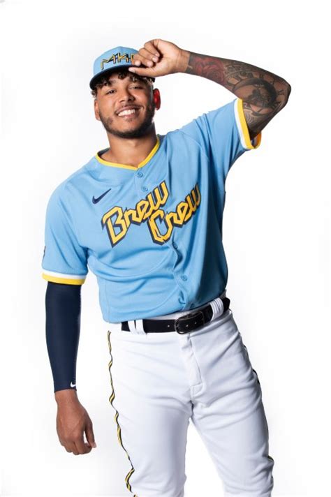 'Brew Crew': Milwaukee Brewers unveils new City Connect uniforms, a nod ...