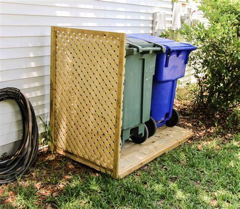 DIY Way to Hide Your Trash Cans - woodworking plans! | Diy privacy ...