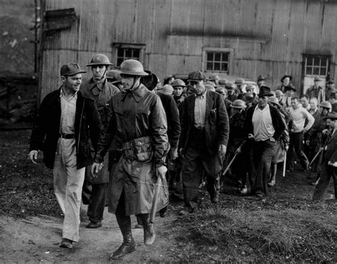 Striking miners in Harlan County, Ky., 1931 | Appalachian people ...