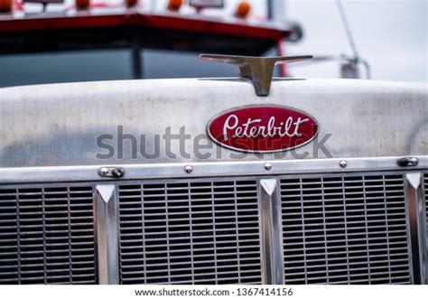 Peterbilt Truck Logo Photos, Images & Pictures | Shutterstock