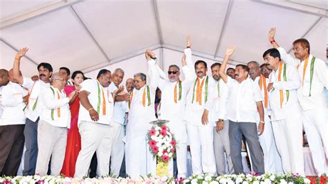 None from H.D. Deve Gowda family will smell victory: CM - Star of Mysore