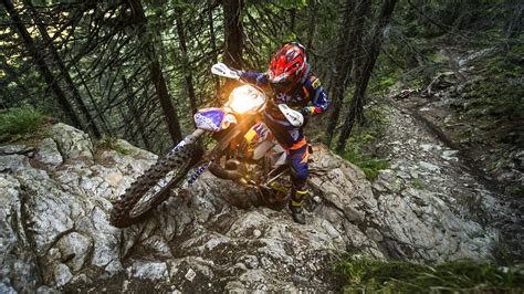 Red Bull Romaniacs 2015: Hard Enduro Racing on Intense Terrain: Day 2 ...