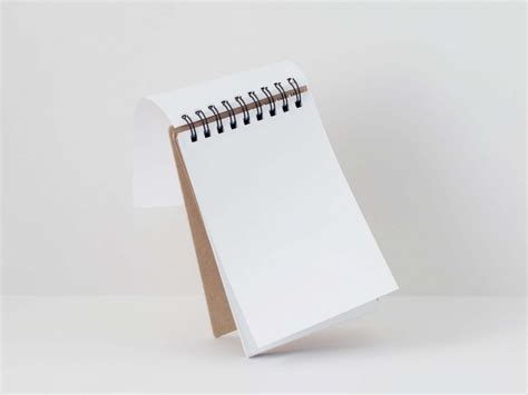 Free Notepad Mockup (PSD)