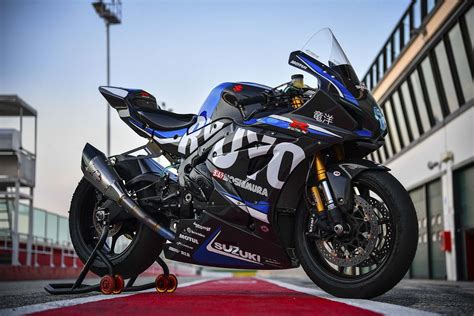 Suzuki GSX-R1000 Ryuyo –Suzuki Italia’s Teaser in the Flesh - BikesRepublic