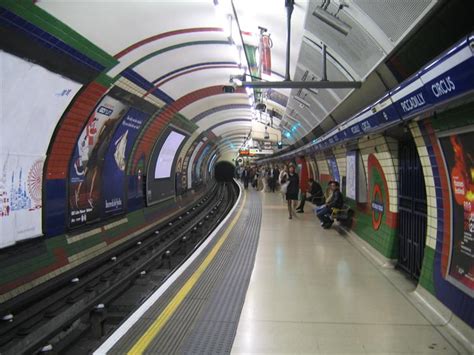 Piccadilly Circus Tube Station - London - Wise Visitor