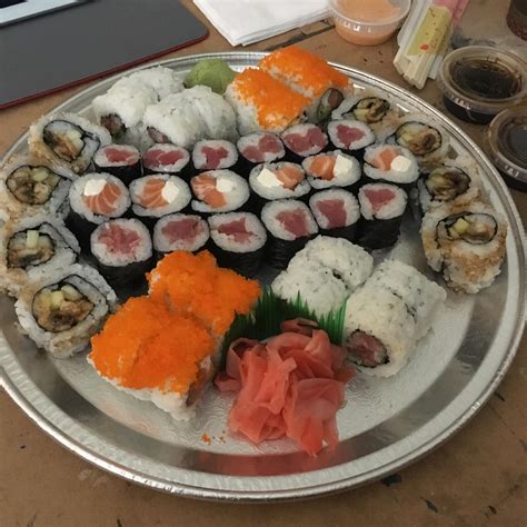 [I ate] this entire sushi platter. : r/food