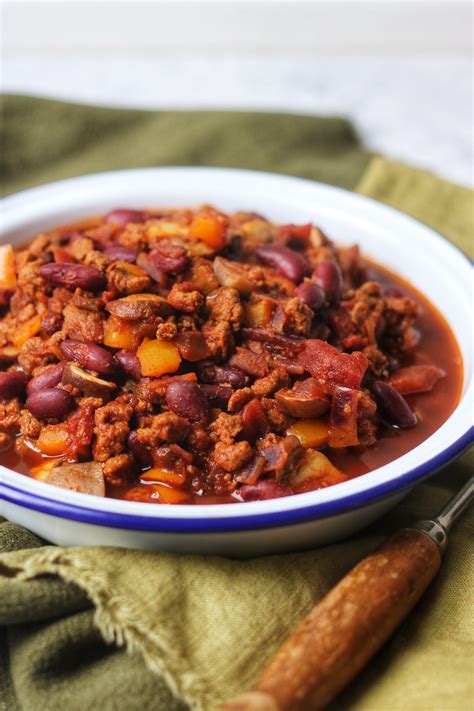 Vegan Chilli Con Carne - Supper in the Suburbs