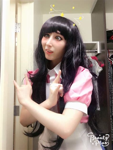 Mikan Tsumiki (Danganronpa 2) | Cosplay Amino