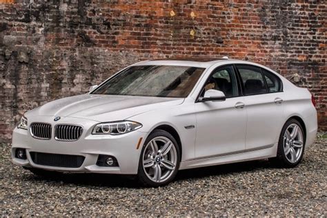 Used 2015 BMW 5 Series 535i xDrive Sedan Review & Ratings | Edmunds