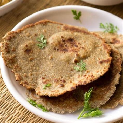 Bajra Roti Recipe - Healthy Recipe For Weight Loss | Fitelo