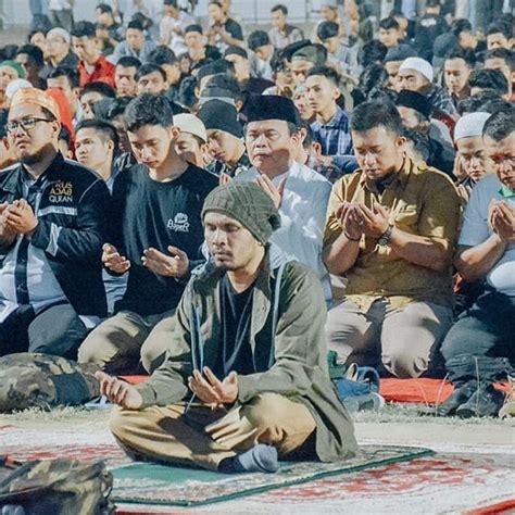 Nongkrong Bareng Ustadz Hanan Attaki | Situs Resmi - Pemerintah Daerah ...