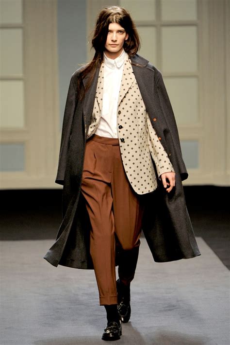 Paul Smith Fall 2011 Ready-to-Wear Collection Photos - Vogue