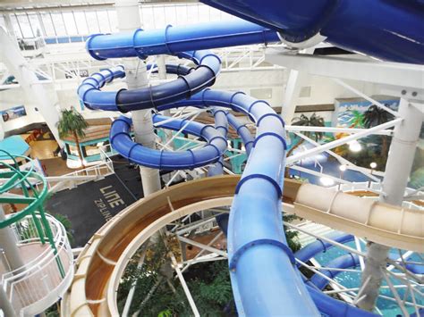 #ExploreEdmonton: Staycation at the West Edmonton Mall World Water Park ...