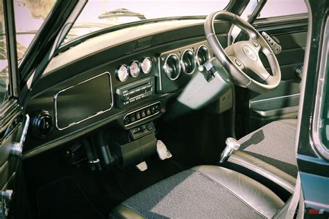 Classic Mini Cooper Interior - Find more pics like this and a community ...