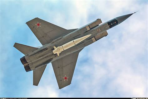 Russia Shows New Hypersonic Missile on Two MiG-31 Aircraft in Victory ...