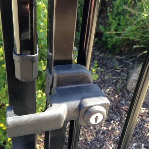 Magnetic Pool Gate Latches & Gate Locks | Safetech Hardware