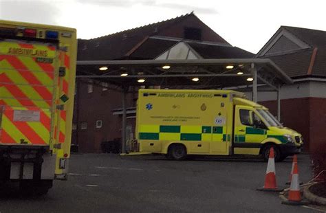 A&E waiting times At Wrexham Maelor worst in Wales last month as ...